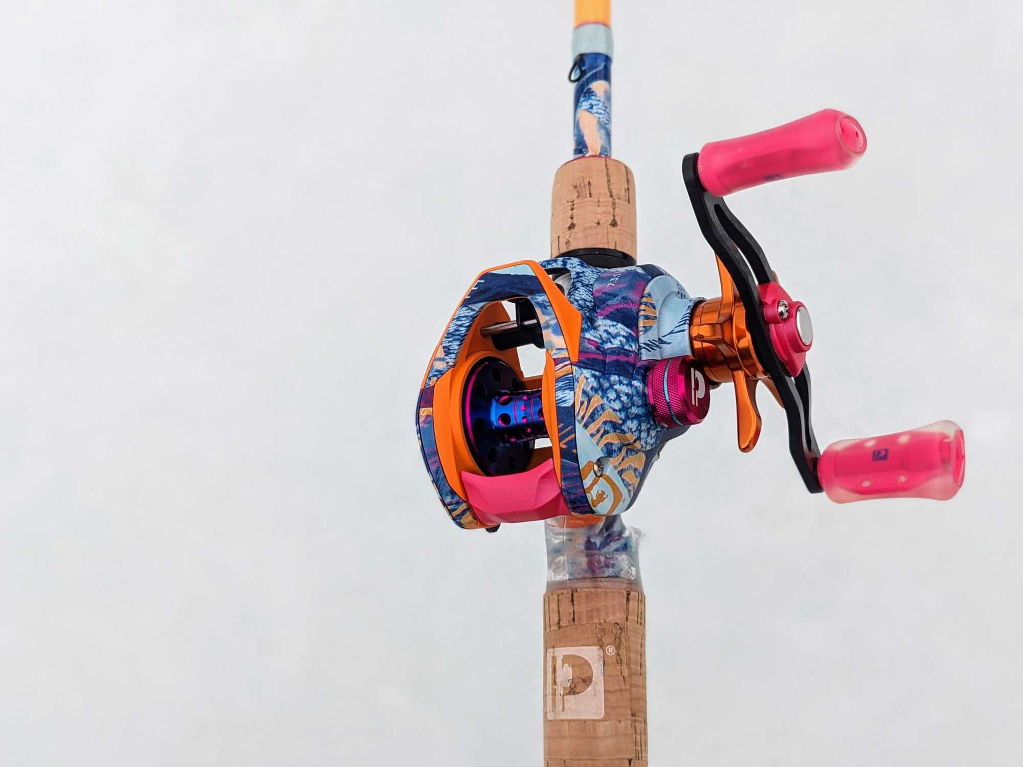Profishiency Krazy Rizz Baitcast Combo - side angled view of reel in rod seat, crank side