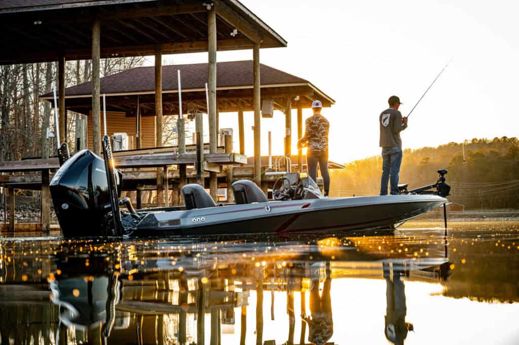 iKon bass boats